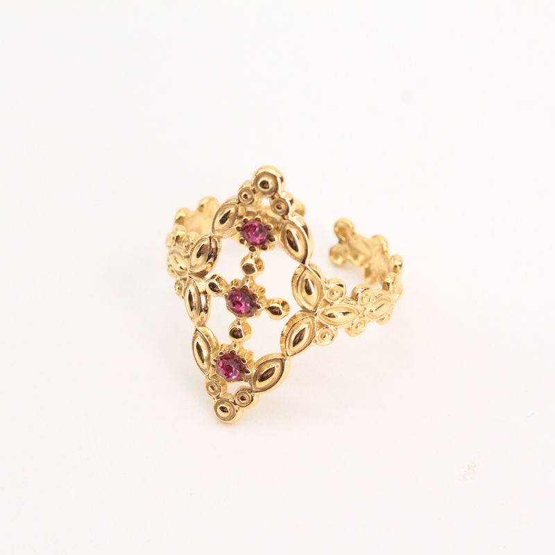 Anillo Gotico
