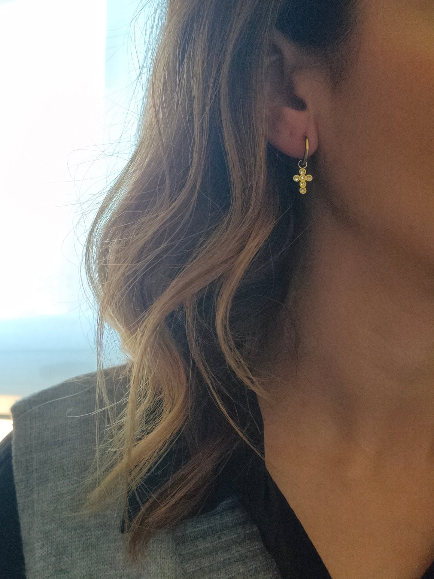 Pendientes Aro Cruz Cristal